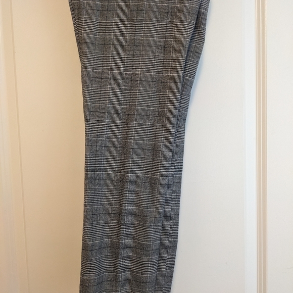 Full Zara suit $45 - Picture 6 of 14